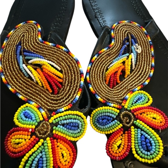 The Unbranded Brand Shoes - NWOT African Leather Masai Handbead Beach Boho Sandals Size 8.5